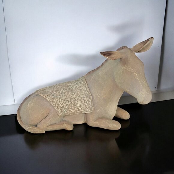 Willow Tree Sheltering Animals for The Holy Family, two sheep one donkey - Picture 15 of 15